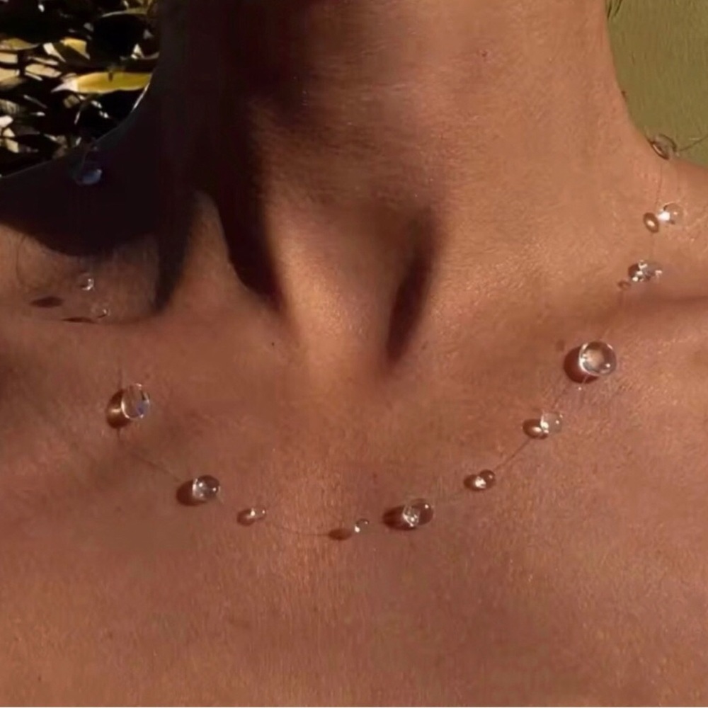 Delicate Clear Bead Droplet Floating Illusion Necklace